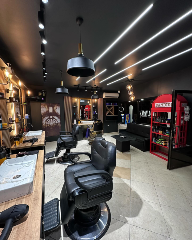 Barbershop LUMI, 11