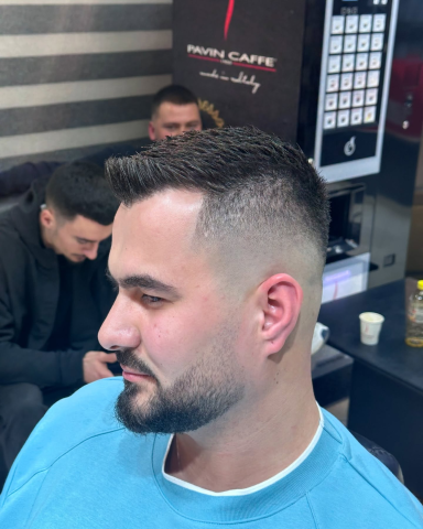 Barbershop LUMI, 18
