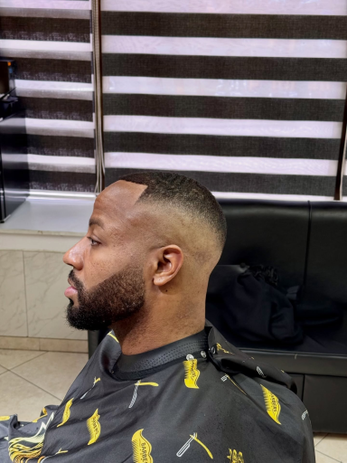 Barbershop LUMI, 10