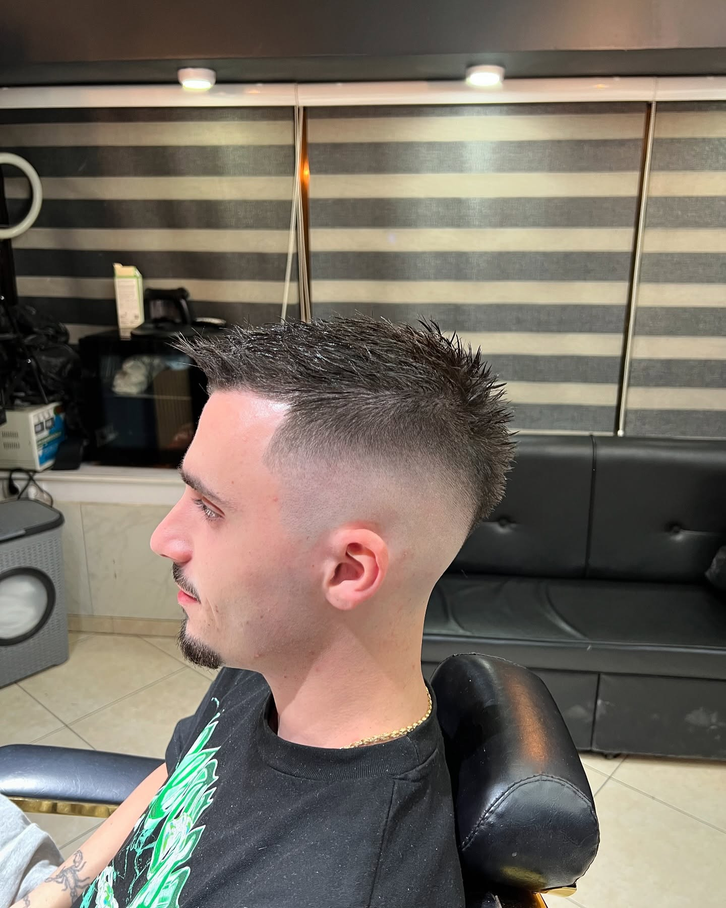 Barbershop LUMI, 14